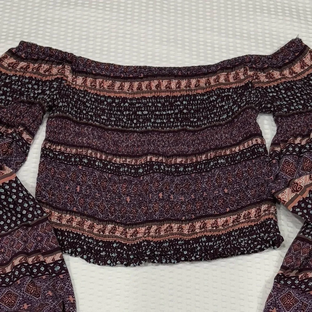 Charlotte Russe Smocked Boho Gypsy Womens Crop Top Bell Sleeves Purples sz Small